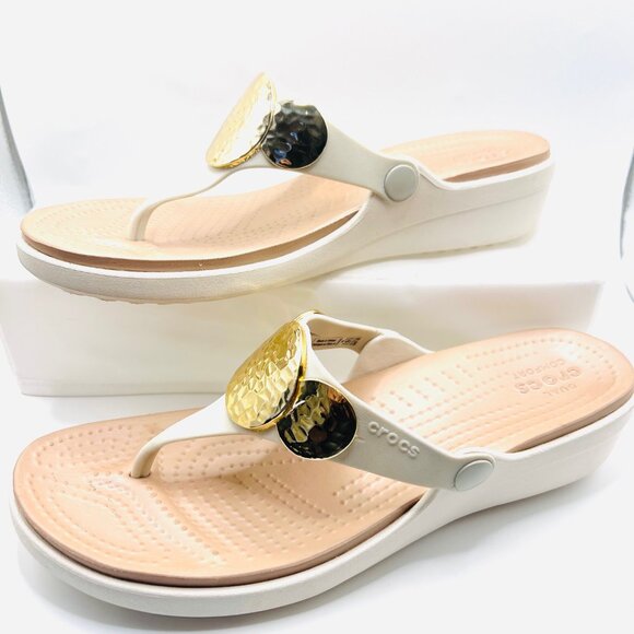 CROCS Shoes - Crocs Dual Comfort Women's 2" Heels Cream/Gold Circle Accents Wedge Size 9-Comfy